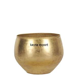 Maceta de lujo de metal con acabado antiguo de latón de metal artesanal para uso en el jardín del hogar maceta decorativa maceta de decoración de suelo - Product Image 5