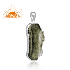 Colgante de moldavita en bruto auténtico Proveedor de colgantes de plata esterlina Colección delicada Colección clásica Colección vintage - Product Image 2