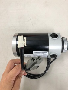 M #4750-46 Moteur 750W 4600RPM SCA5L244675CR0BB avec frein BR64 6Nm 2Dx0X15500T Scooters de mobilité - Product Image 2