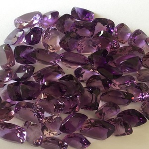 Venta al por mayor de piedras preciosas de amatista hechas a mano, cristales naturales para la decoración, producto a granel certificado por IGI - Product Image 2