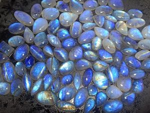 Natural White Rainbow Moonstone Smooth Cabochon Gemstone Mix Shape - Product Image 5
