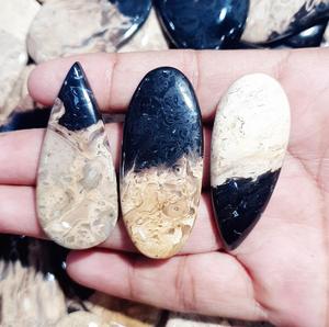 Wholesale 1Kg Beautiful Plumb Root Agate Gemstone Cabochons Loose stone For Jewelry Beads - Product Image 2