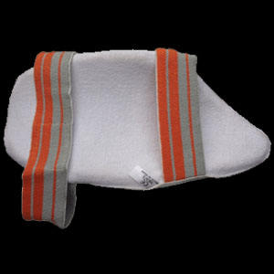 RXN Sports Equipment Manufactured Light-Weight and <b>Comfortable</b> Thai Cricket Pad - Product Image 3