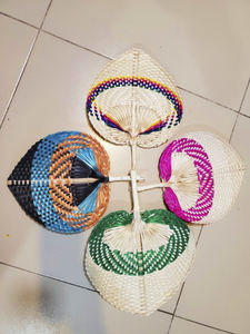 Éventail à main en feuilles de palmier naturelles du Vietnam, tissé en bambou, ventilateur de plafond à main, technique peinte à la main pour la décoration de la maison 99GD - Product Image 2