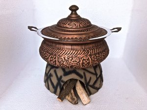 Plat de service en cuivre martelé Mughlai Degh Chafer King Smokey, meilleur plat en cuivre - Product Image 2