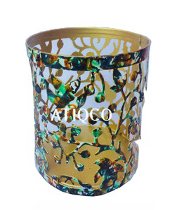 Portavelas de Hierro con Grabado Rosa, Hecho a Mano, Elegante Centro de Mesa para Cenas y Decoración del Hogar Atiqco - Product Image 4