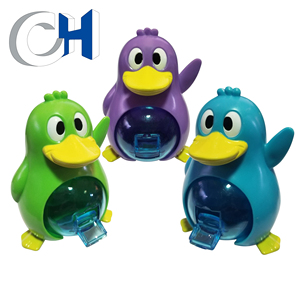 Jouet de bonbons de pingouin animal en plastique multicolore drôle professionnel - Product Image 5