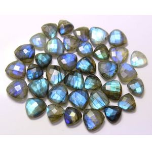 Cabujón facetado de piedras preciosas de labradorita de fuego azul natural - Product Image 4