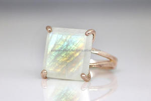 Rainbow Moonstone Gemstone แหวน925เงินสเตอร์ลิงที่สวยงาม Handmade ทองชุบแฟชั่นเครื่องประดับ - Product Image 2