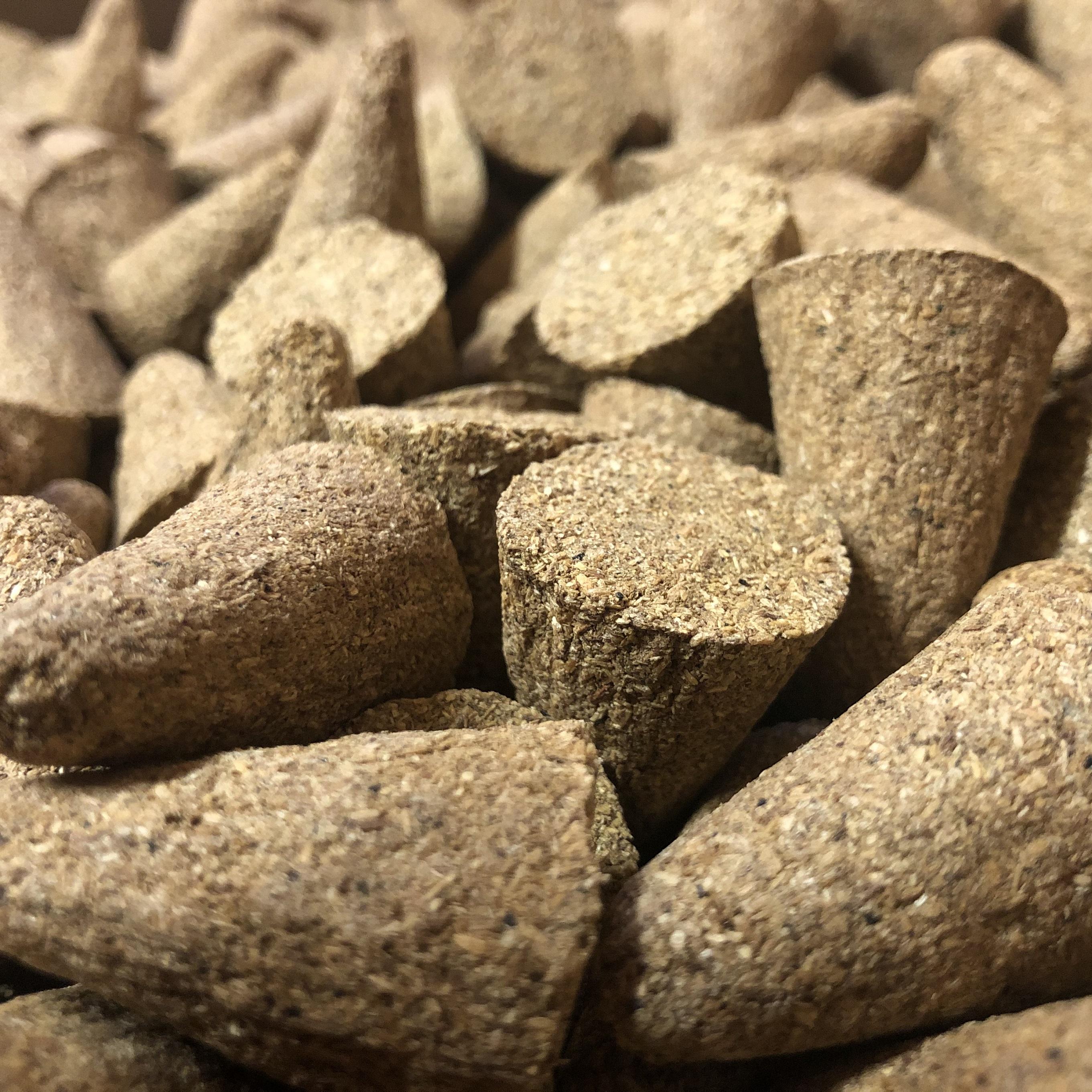 กรวย Palo Santo