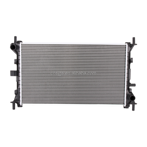 Chine Pièces De Rechange Automatiques En Aluminium de Cuivre Radiateur De Voiture pour Toyota <span class=keywords><strong>Pa66</strong></span> Gf30 <span class=keywords><strong>Gf35</strong></span> Innova Hiace Vios Noé Suzuki Hyundai Mazda - Product Image 4