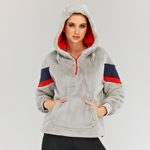 Personaliza camisetas de manga larga de nuevo estilo para mujer, sudaderas con capucha de talla grande con contraste de color para mujer, moda urbana. - Product Image 3
