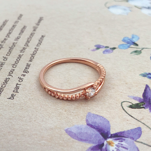 แหวนผู้หญิงประดับพลอยคุณภาพสูง เงินแท้ 925 ชุบทองคำสีกุหลาบคลาสสิก - Product Image 5