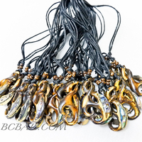 Colliers à cordes de conception unique avec pendentif en résine ormeau coquillages 100 pièces livraison gratuite pour les cadeaux et les fêtes