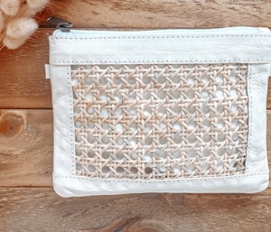 Bolso de Mano para Mujer BaoMinh con Detalles de Ratán y Forro de Algodón, Cierre de Botón - Product Image 2