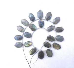 High Quality 1 Strand Natural <b>Labradorite</b> Gemstone Fancy/ Hexagon Shape Blue Flashy Briolette Beads Garden Stone - Product Image 3