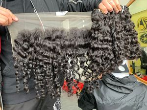 Extensions de cheveux naturels bouclés Remy, tissage de cheveux vietnamiens Eurasiens, trame simple, provenant de plusieurs donneurs, toutes couleurs - Product Image 1