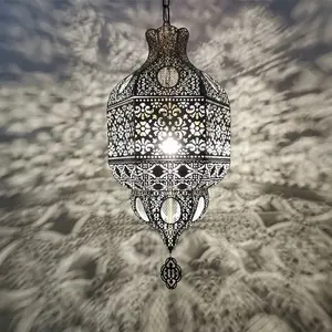 モロッコハンギングランプアラビア照明炎光沢オリエンタルアラビアホームペンダントライトモロッコランプ中空彫刻シャンデリア