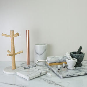 Holar-bandeja para servir de mármol rectangular, hecha en Taiwán, con asas doradas - Product Image 5