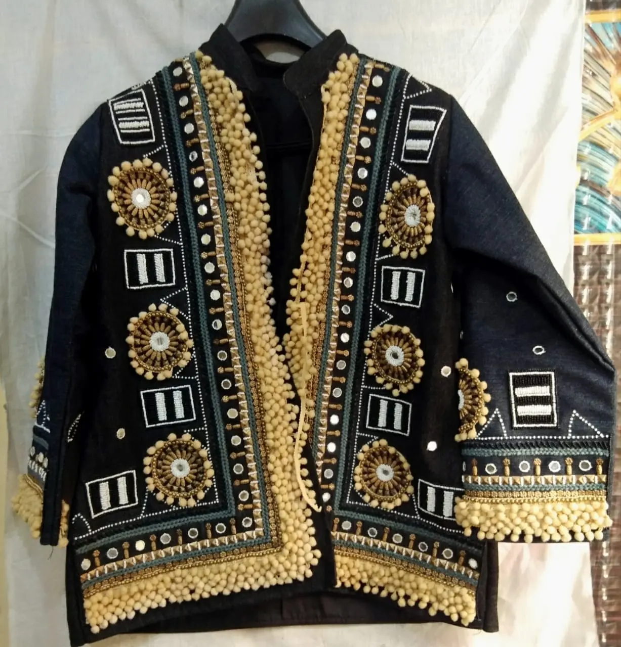 伝統的な手工芸品インド刺Embroideryビーズデザイナー女性ジャケット
