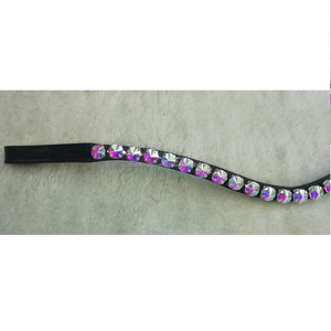 Brida de Cuero de Alta Calidad para Caballo con Banda Frontal de Cristal AB de 10mm, Color y Logotipo Personalizados, Marca Adams International - Product Image 2