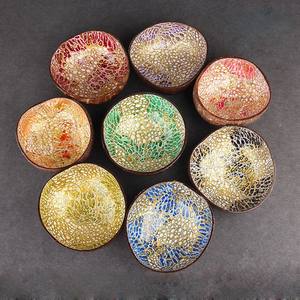 ชามเคลือบเปลือกมะพร้าวหลากสีสัน งานฝีมือเฉพาะจากเวียดนาม ลายดอกไม้ ชามของที่ระลึก - Product Image 6