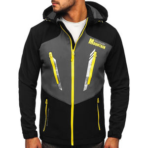 Chaqueta Softshell de diseño personalizado para hombre Cómoda moda en negro y gris con tecnología impermeable Cierre de cremallera - Product Image 3