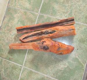 ที่โกนหนวดไม้ Sappan สีแดงสำหรับย้อมสีจากอินโดนีเซีย - Product Image 4