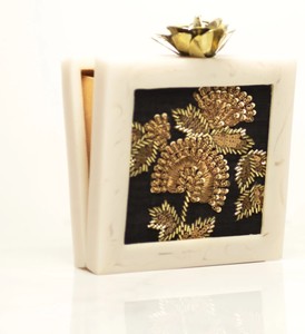 SAC DE SOIRÉE D'EMBRAYAGE DE TRAVAIL DE BRODERIE EN RÉSINE VINTAGE SAC DE SOIRÉE D'EMBRAYAGE DE LUXE POUR L'USURE PARTIELLE À PRIX BON PRIX PAR L'ARTISANAT DE LUXE - Product Image 4