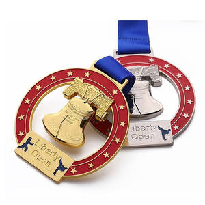 Boxe en laiton antique, 1 pièce, ancien jouet de sport - Product Image 4