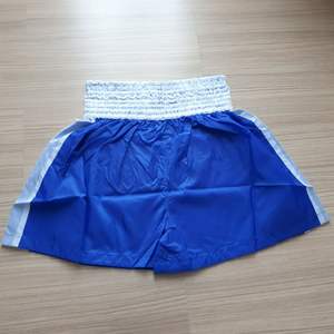 Vêtements d'arts martiaux pour enfants confortables et personnalisables en gros Short de boxe Muay Thai Jiu Jitsu pour le combat - Product Image 4