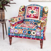 Fauteuil de salon traditionnel fait main en bois écologique, design dossier ailé, rembourré en mousse, revêtement kilim, mobilier de maison