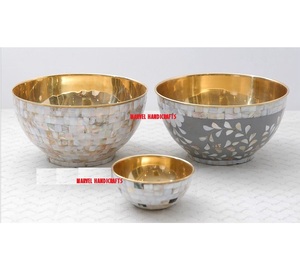 จานและถ้วยทองเหลืองฝังมุก ชามเสิร์ฟช็อกโกแลตมุก ของตกแต่งวันอีด ของตกแต่งรอมฎอน ของแจก ของขวัญ - Product Image 1