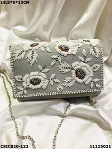 Bolso de Mano de Seda Cruda Étnica de Diseñador Internacional Craftstages, Elegante Bolso de Noche de 18.5x6x13cm para Ocasiones Especiales - Product Image 4