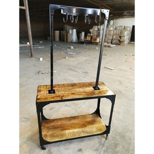 Perchas y estantes para equipaje de madera y hierro, muebles industriales personalizados para hotel, con almacenamiento - Product Image 5