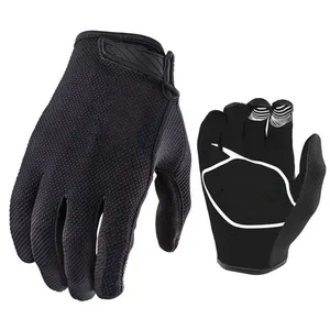 Customized Fitness Sport Weight <b>Lifting</b> <b>Gloves</b> Unisex Workout Gym Fitness <b>Gloves</b> Black Color Anti Slip Training <b>Gloves</b> - Product Image 1