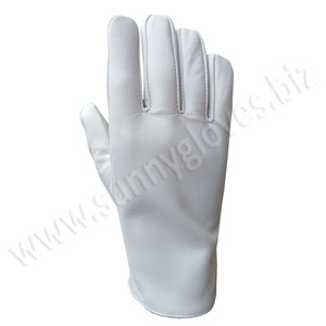 White Leather Drivers Gloves - Product Image 3