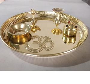 ถาดพูจาทองเหลืองและสแตนเลสเคลือบทองและเงิน พร้อมกล่องของขวัญกำมะหยี่ - Product Image 6