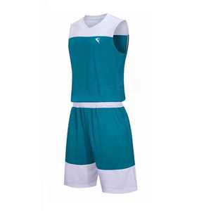 Made In Pakistan Uniforme de baloncesto Nuevo diseño Adultos Camisetas y pantalones cortos de baloncesto para deportes - Product Image 2