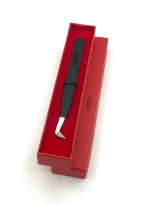 Pince à épiler professionnelle pour extension de cils Diamond Grip Nouveau style Revêtement en poudre noire mate Outil de beauté en acier inoxydable - Product Image 3