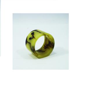 Anillo de soporte para servilletas de resina, anillo para restaurante, hotel y boda, color amarillo, personalizado, de alta calidad, último diseño - Product Image 1