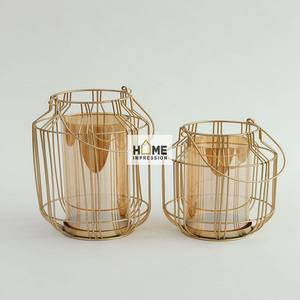 Candelabros de lujo de diseñador de hojas blancas y doradas de alta calidad, jarrones de velas de lujo dorados de Metal para accesorios de decoración del hogar - Product Image 2