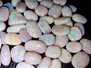 อัญมณีหลวมโอปอลทรงหลังเบี้ยจากออสเตรเลียผสมโอปอลธรรมชาติ - Product Image 3