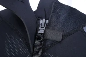 Özel Logo baskılı 2mm neopren Wetsuit Zip dalgıç kıyafeti eşofman uzun kollu ıslak takım elbise yüzme wetsuits