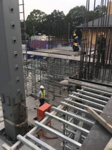 Construction en acier ringlock système d'échafaudage accessoires verticales poteaux d'échafaudage de haute qualité du Vietnam - Product Image 4