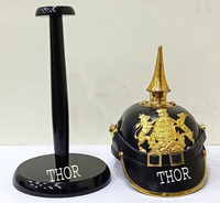 Casque Pickelhaube en cuir noir de la Première Guerre mondiale, design allemand vintage à pointes en laiton