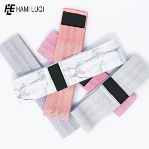 Vente en gros de bande de résistance pour les fesses avec logo et impression personnalisés, bande élastique en tissu pour l'entraînement au yoga - Product Image 5