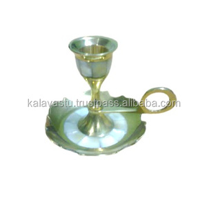 Bougeoir en laiton en métal doré mat fabriqué à la main coquille nacre pour la décoration de la maison cadeau donnant d'autres bougeoirs bougie - Product Image 2