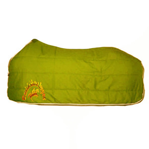 Manta de invierno equina hecha a medida al por mayor, forro polar suave con relleno de algodón, Productos Ecuestres, tela de concha y malla - Product Image 2