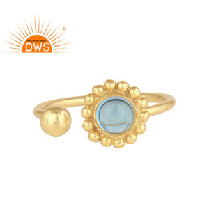 แหวนเงินแท้ 925 ชุบทอง ดีไซน์ดอกไม้ ประดับพลอยบลูโทแพซธรรมชาติ คอลเลคชั่นคลาสสิก ขายส่งเครื่องประดับ - Product Image 1